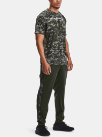 Pánské triko Under Armour TECH ABC CAMO SS - zelené