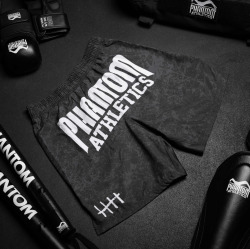 Pánské šortky PHANTOM Fightshorts Serious - černé