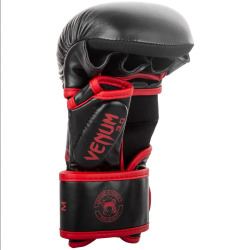 MMA Sparring rukavice VENUM CHALLENGER 3.0 - černo/červené