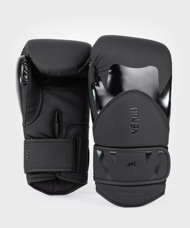 Boxerské rukavice VENUM CHALLENGER 4.0 - černo/černé