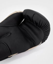 Boxerské rukavice VENUM CHALLENGER 4.0 - černo/béžové