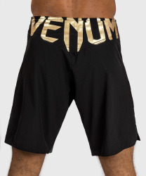 Pánské šortky VENUM Light 5.0 - černo/zlaté