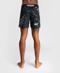 Pánské šortky UFC Fusion by Venum Authentic Fight Night - Short Fit - černo/bílé