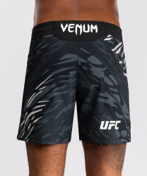 Pánské šortky UFC Fusion by Venum Authentic Fight Night - Short Fit - černo/bílé