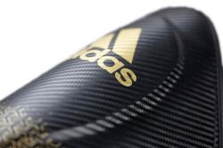 Chrániče holení ADIDAS Pro Kickboxing adiKBSI300 - černo/zlaté