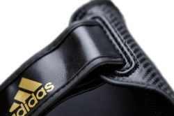 Chrániče holení ADIDAS Pro Kickboxing adiKBSI300 - černo/zlaté