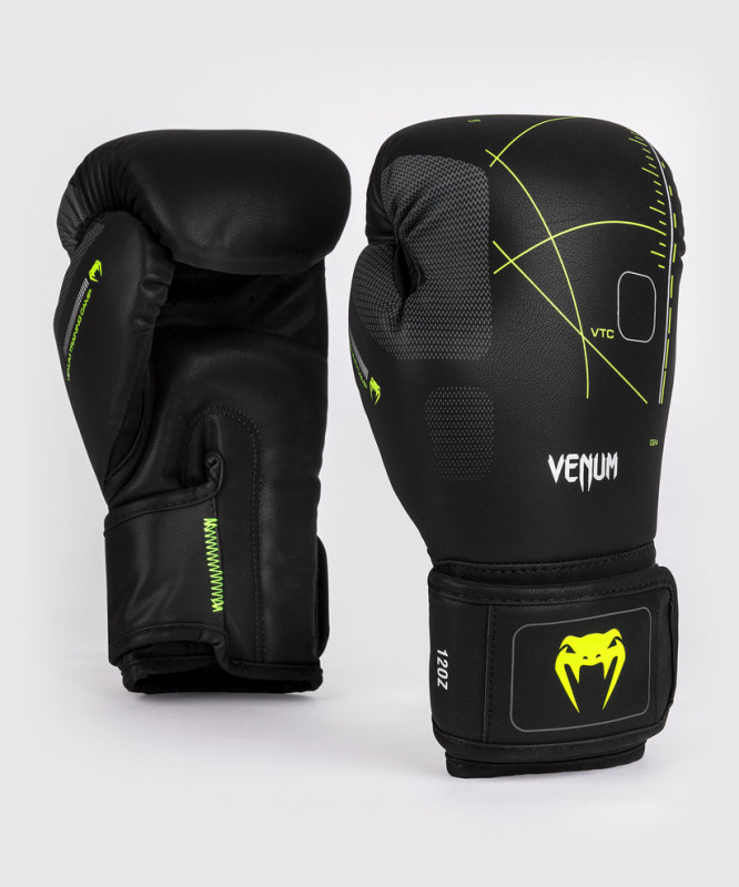 Boxerské rukavice VENUM Training Camp 4.0 - černo/neo zelené