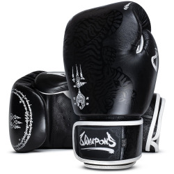 8 WEAPONS Boxerské rukavice Sak Yant Big Tiger - černé