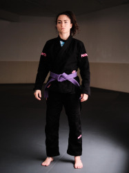 Kimono na BJJ MANTO RISE 2.0  - černo/růžové