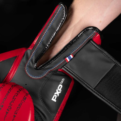 PHANTOM Boxerské rukavice Muay Thai - červené