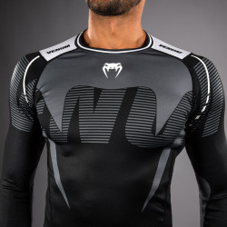 Rashguard VENUM Adrenaline Dl. rukávem - černo/stříbrný