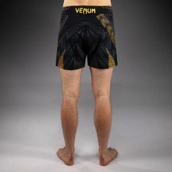 Pánské šortky UFC Fusion by Venum Authentic Fight Night - Short Fit - černo/zlaté