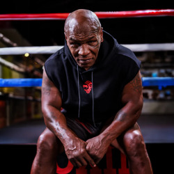 Pánská Mikina VENUM x Mike Tyson Tiger - černo/červená