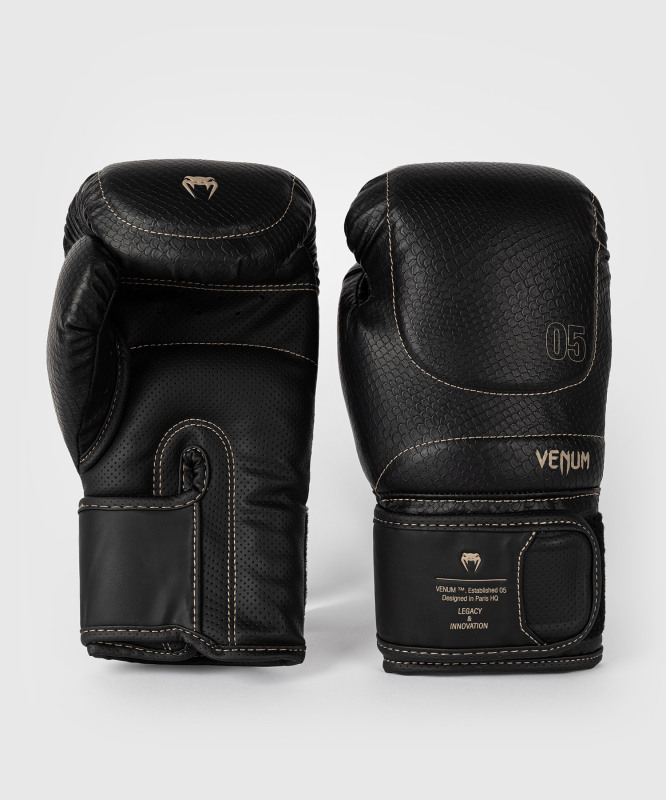 Boxerské rukavice VENUM Impact Evo Scales - černé