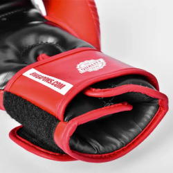 8 WEAPONS Boxerské rukavice Strike - červené