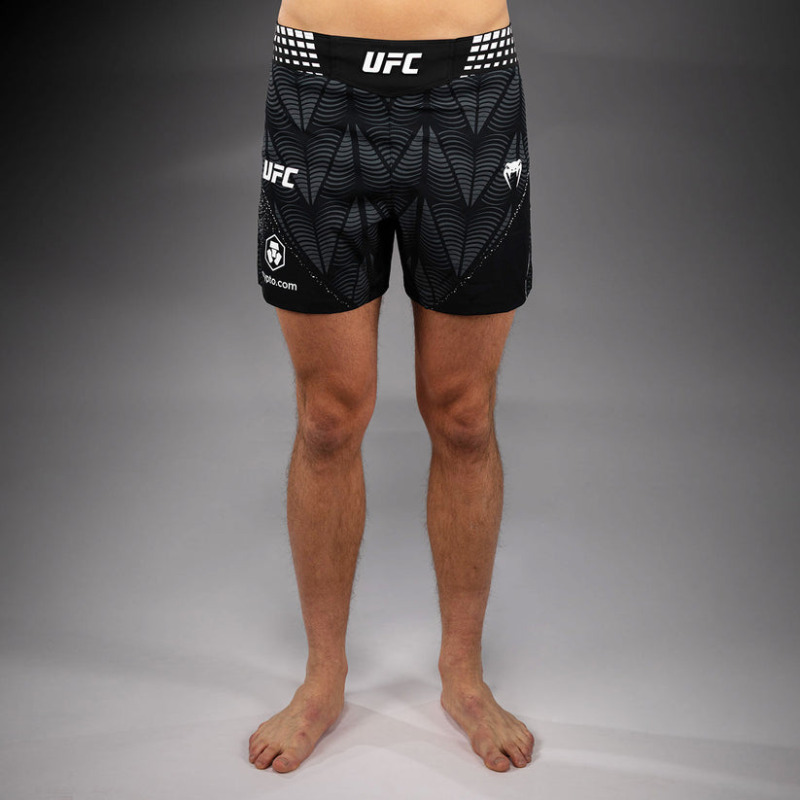 Pánské šortky UFC Fusion by Venum Authentic Fight Night - Short Fit - černo/bílé