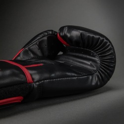 Boxerské rukavice VENUM CHALLENGER 2.5. - černo/červené