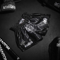 Muay Thai trenýrky PHANTOM sak yant - černé