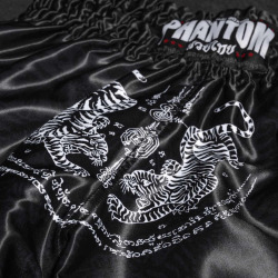 Muay Thai trenýrky PHANTOM sak yant - černé