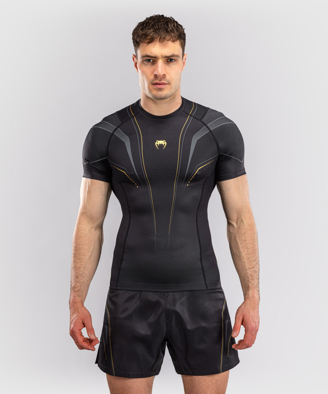 Rashguard VENUM Kr. rukáv Streamline - černo/zlatý