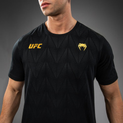 Pánské triko VENUM UFC Zenith by Venum Replica - černo/zlaté
