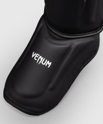 Chrániče holení VENUM Streamline - černo/bílé