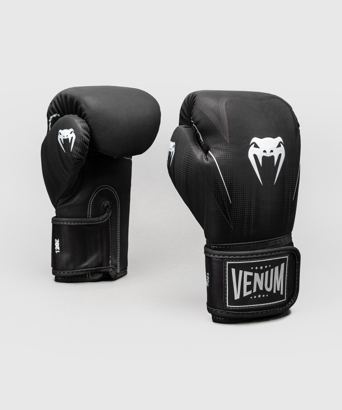 Boxerské rukavice VENUM Stealth - Black/White