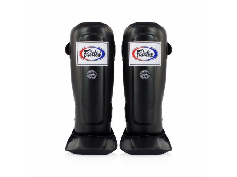 Chrániče holení na thajský box Fairtex SP3 - černé