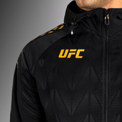 Pánská Mikina UFC Fusion by Venum Authentic Fight Night Men’s Walkout - černo/zlatá