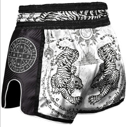 8 WEAPONS Muay Thai trenýrky Carbon, Sak Yant Tigers - bílé