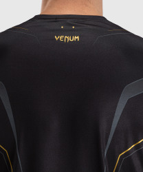 Funkční triko VENUM Dry Tech Streamline - černo/zlaté