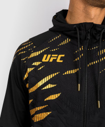 Pánská Mikina UFC Fusion by Venum Authentic Fight Night Men’s Walkout - černo/zlatá